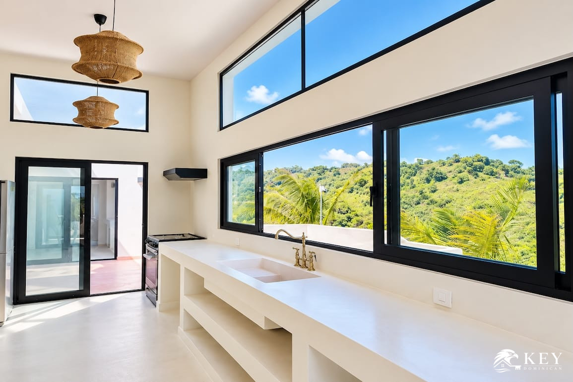 Modern 5-Bedroom Luxury Villa for Sale in Río San Juan — Photo 1