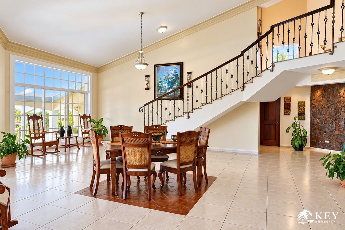 Villa de 5 Habitaciones con Vista al Mar en Cofresi, Puerto Plata — Foto 5