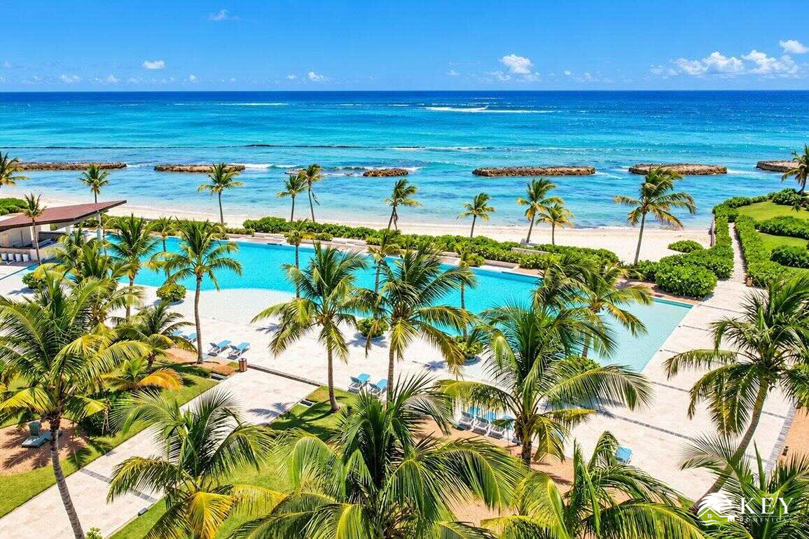 Penthouse de 3 Habitaciones Frente al Mar en Sotogrande, Cap Cana — Foto 4