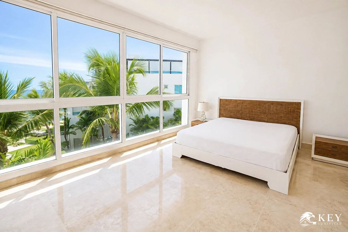 3-Bedroom Beachfront Penthouse for Sale in Playa Laguna, Sosúa — Photo 9