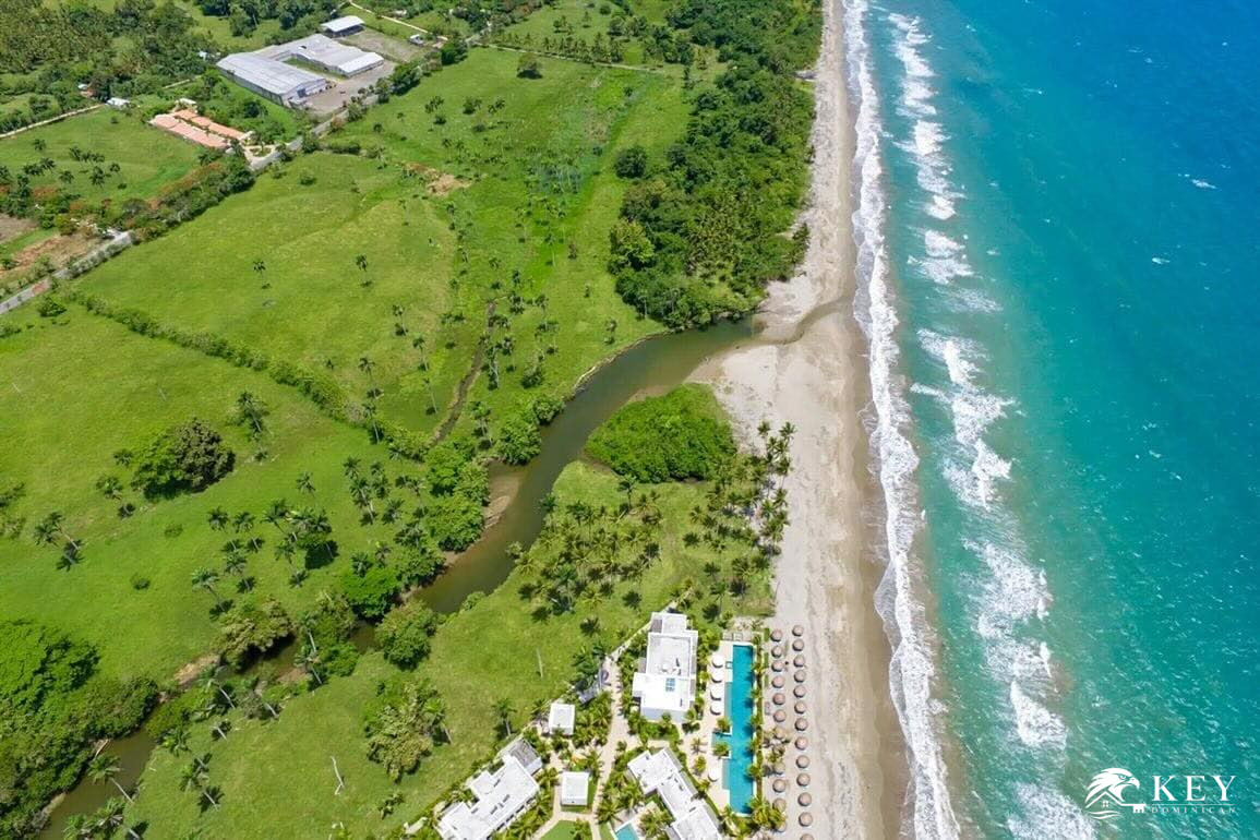 Beachfront Land for Sale in Gaspar Hernández — Photo 5